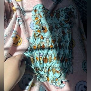 B23 Dream jamms bamboo ruffle bubble romper